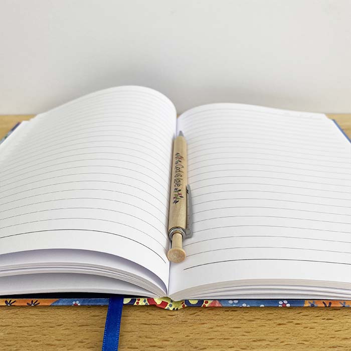 Hannah Dunnett Unfailing Love hardback journal open with pen image